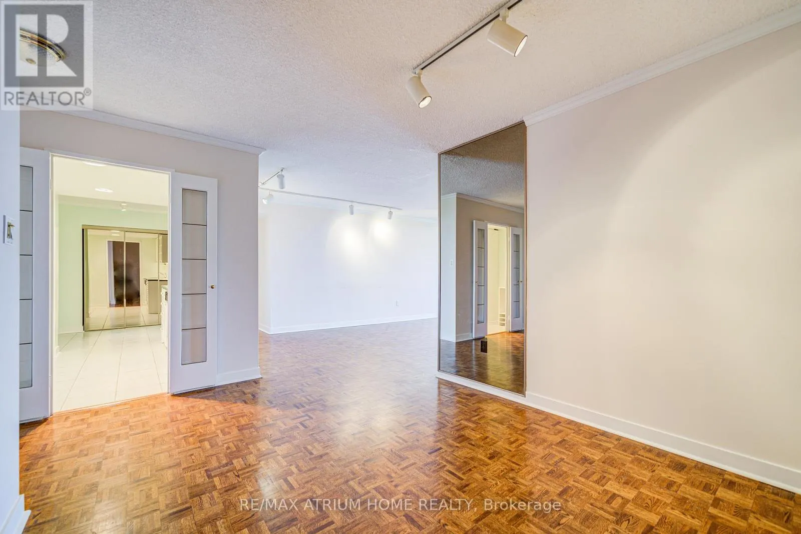 701 - 3131 BRIDLETOWNE CIRCLE
