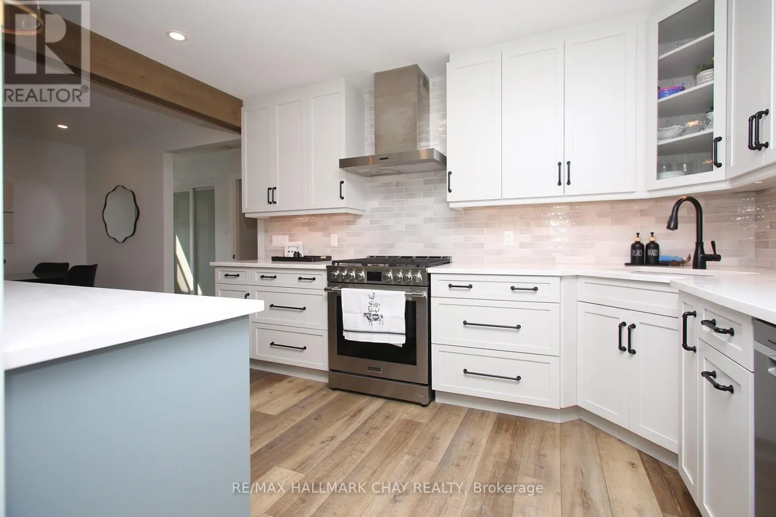 124 GREENSBORO DRIVE