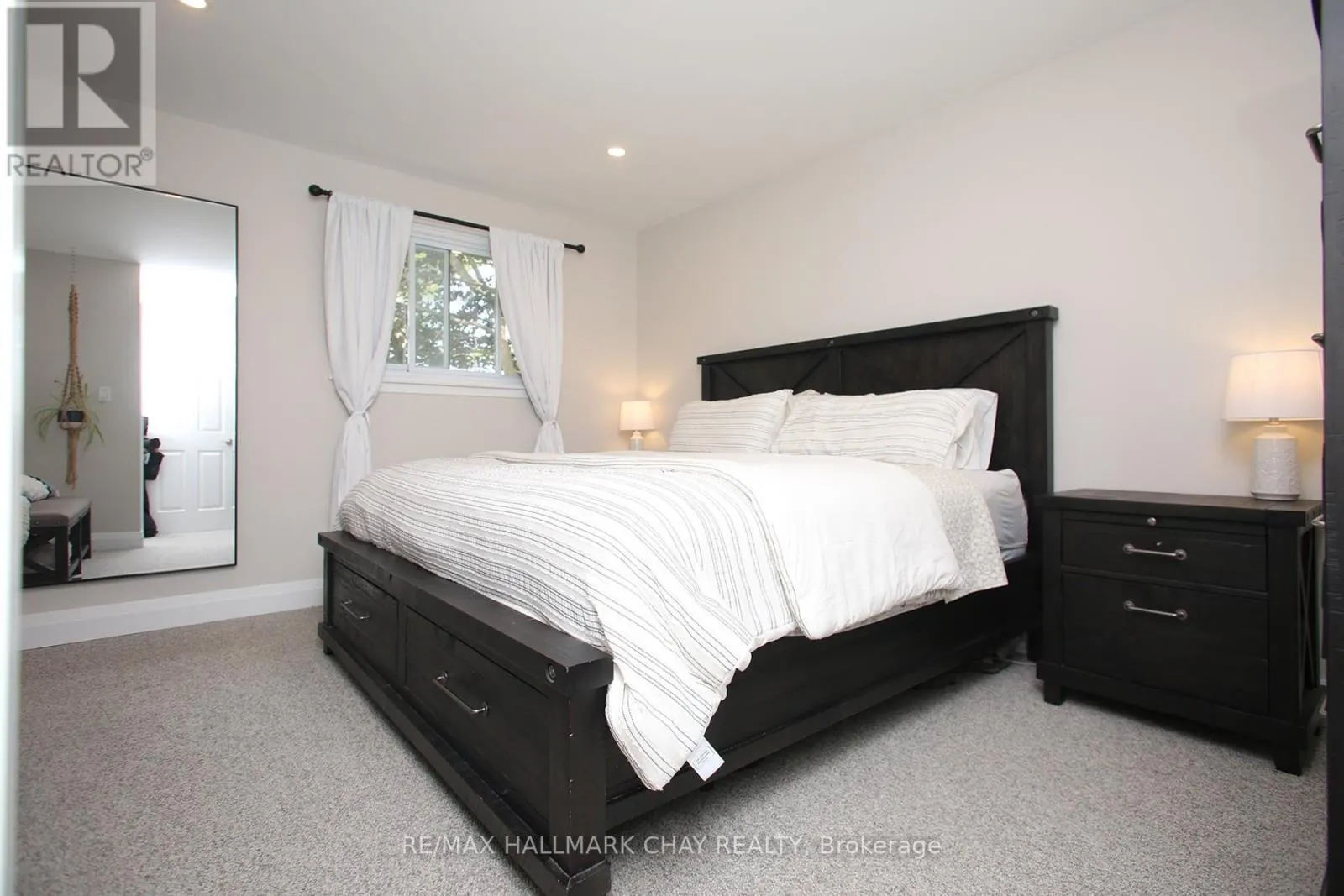 124 GREENSBORO DRIVE