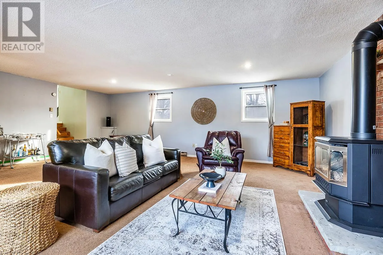 11 RIVERVIEW DRIVE