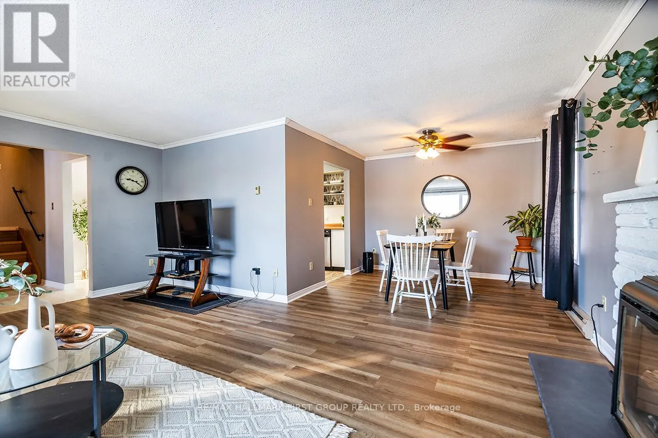 11 RIVERVIEW DRIVE