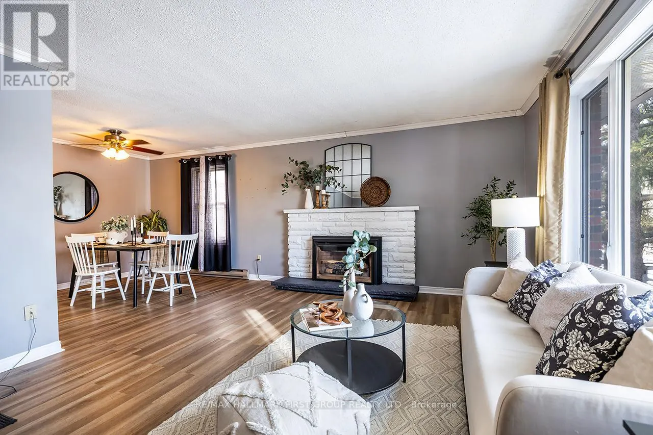 11 RIVERVIEW DRIVE