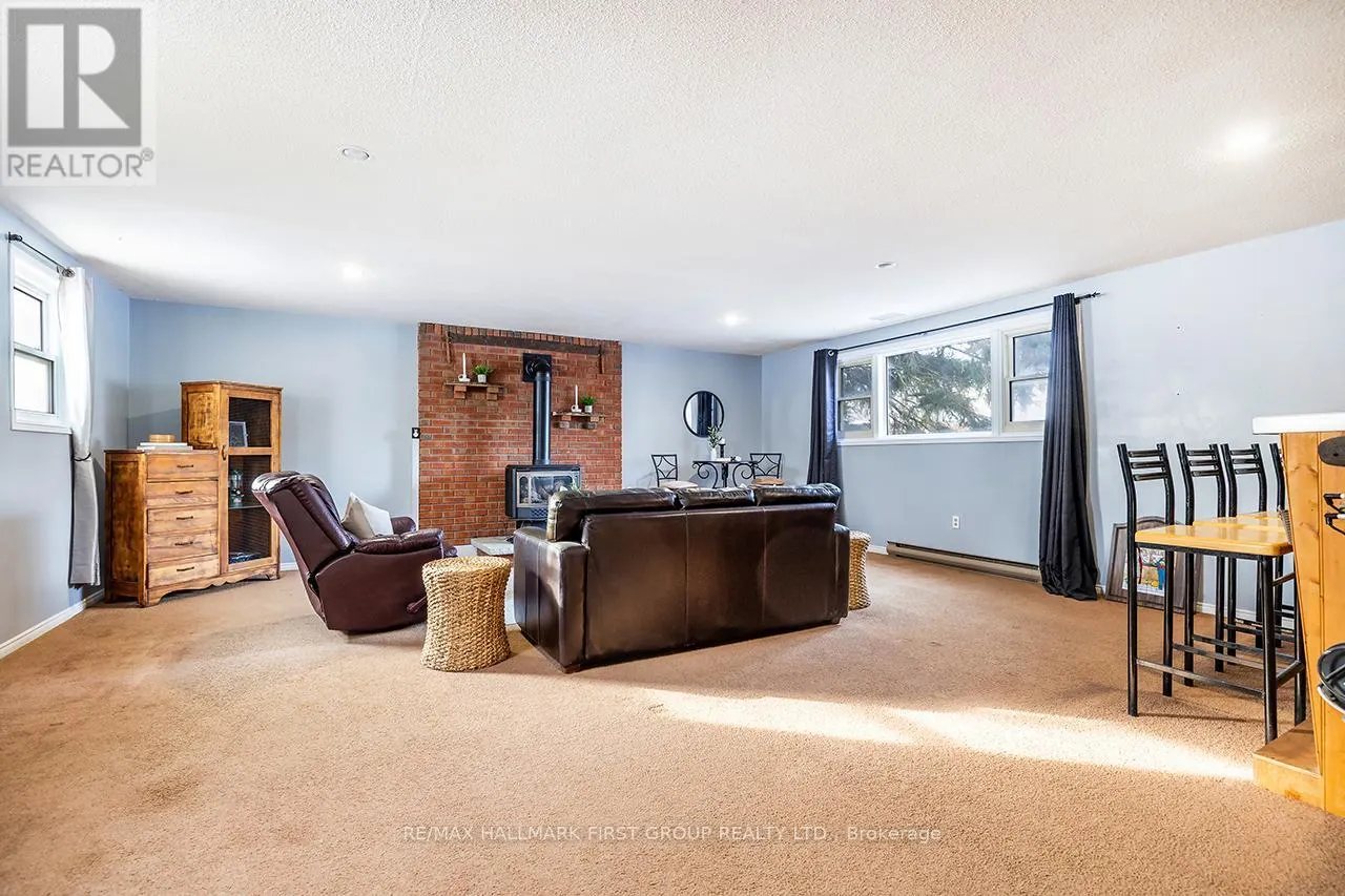 11 RIVERVIEW DRIVE