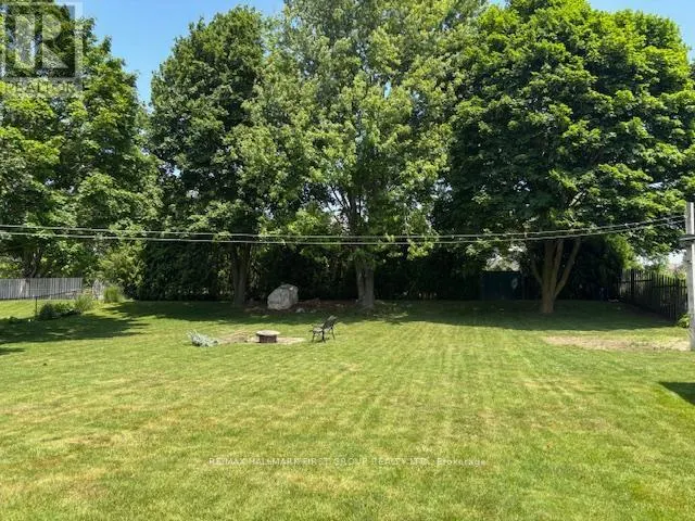 11 RIVERVIEW DRIVE