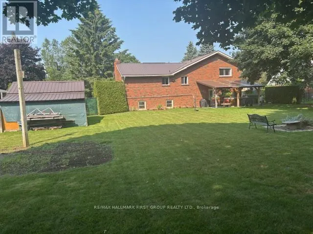 11 RIVERVIEW DRIVE