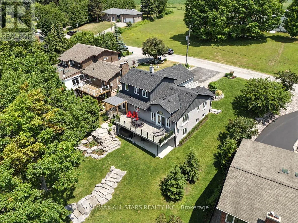 18 PETTET DRIVE