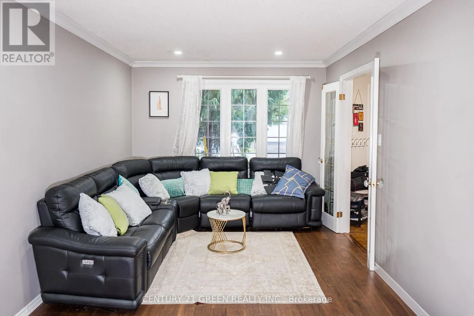 13 ALDERBROOK DRIVE