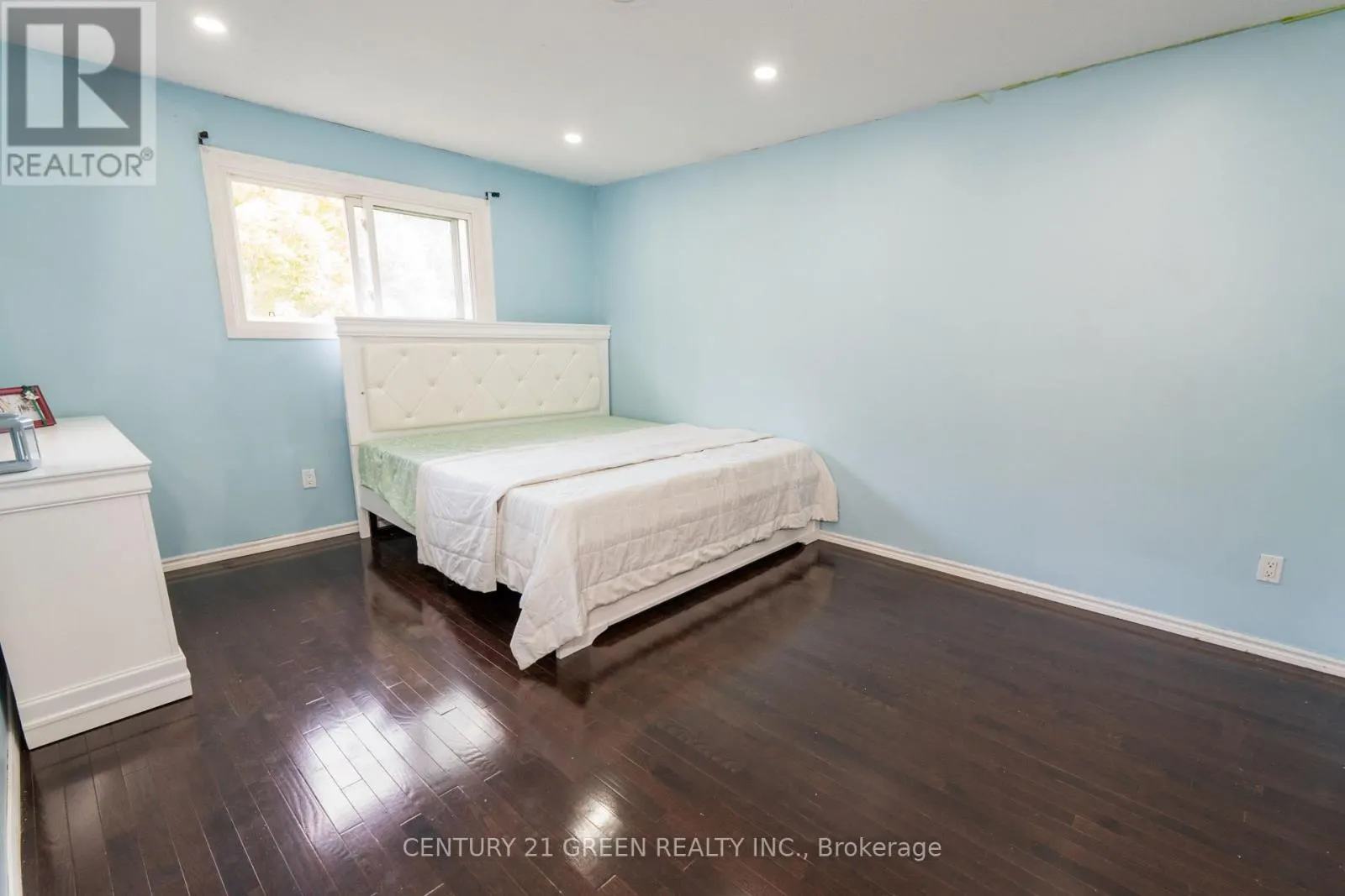 13 ALDERBROOK DRIVE