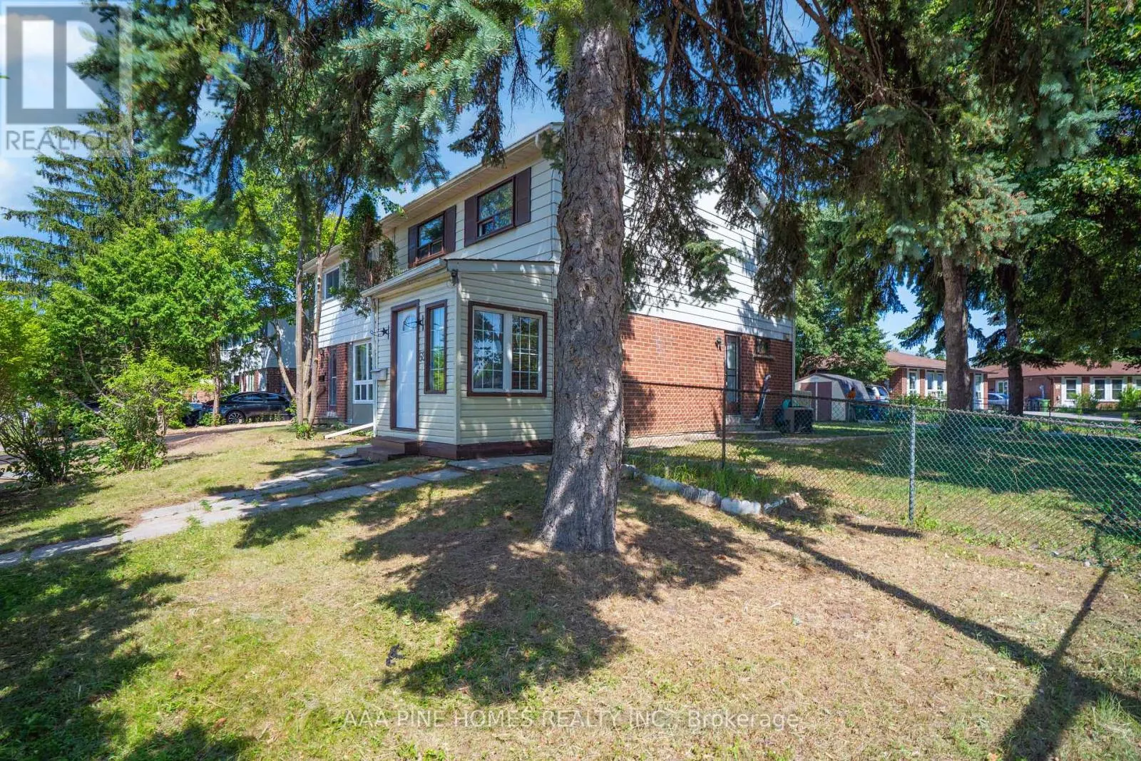 59 BURKWOOD CRESCENT
