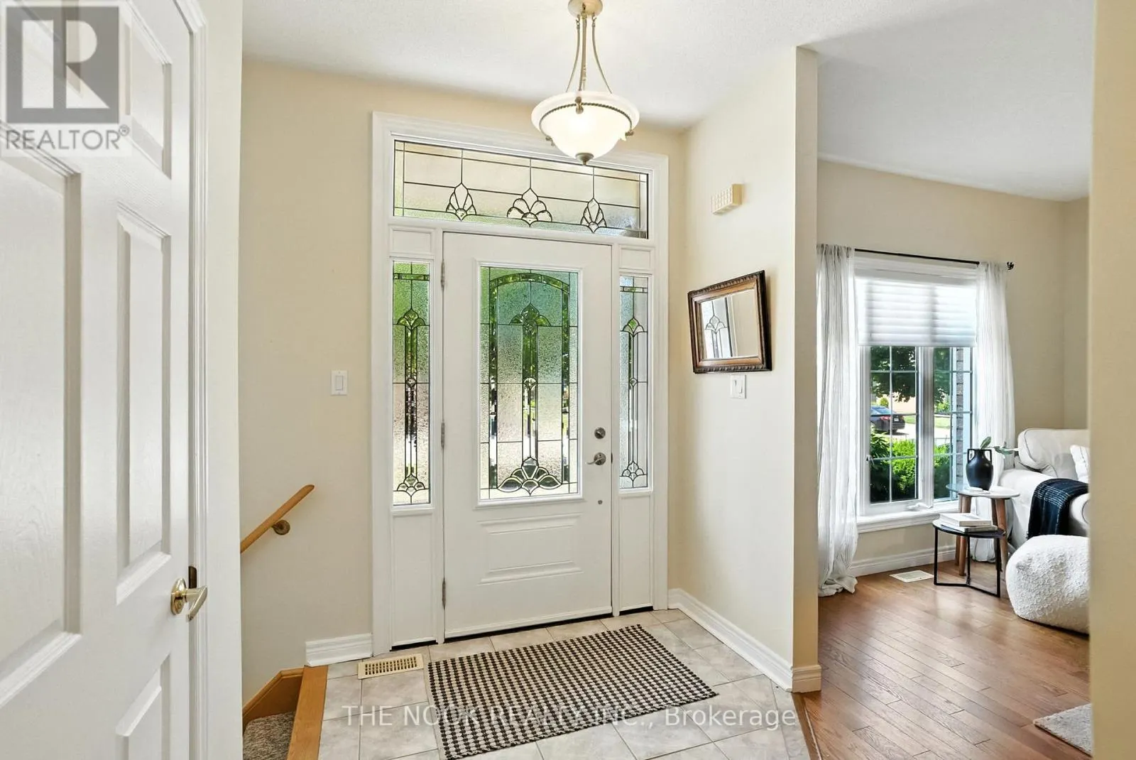 33 COMMONS BOULEVARD