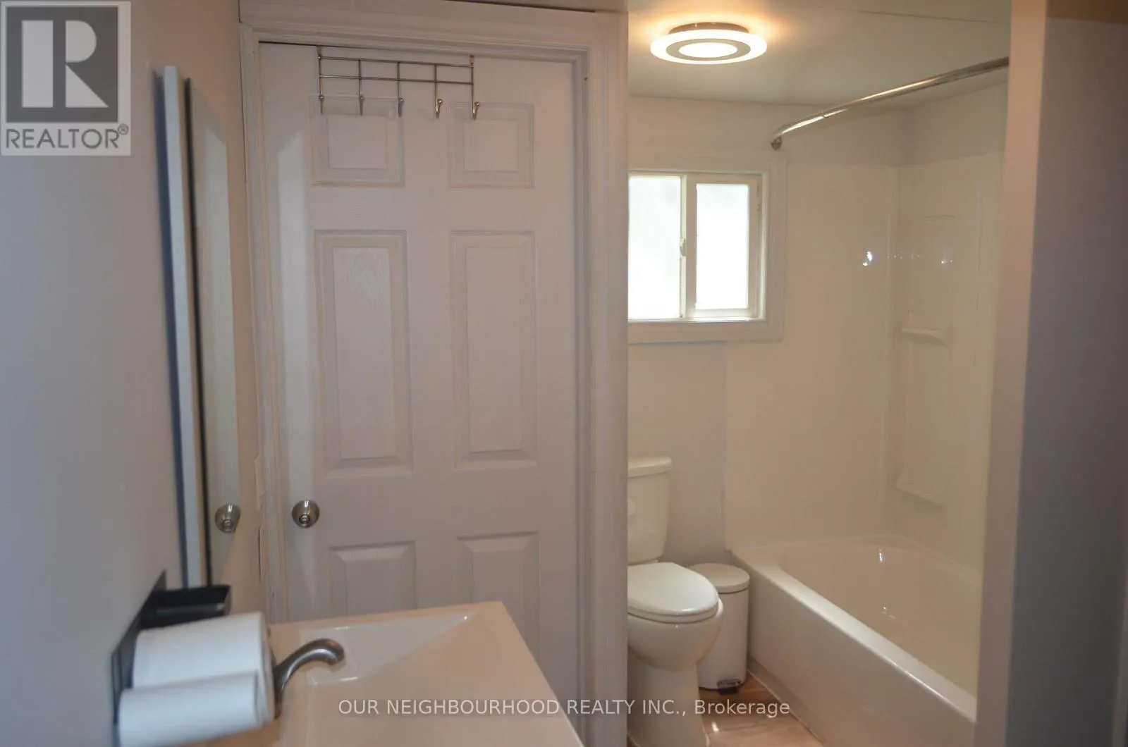 18 - 623 KING AVENUE E, #18