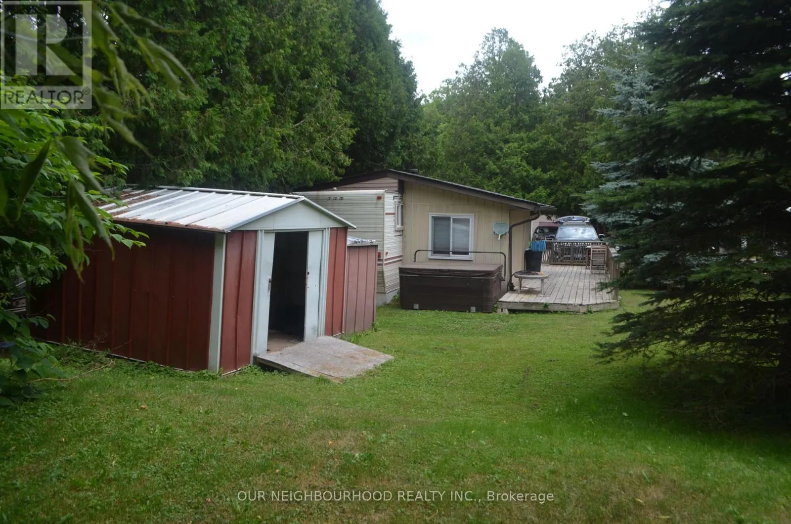 18 - 623 KING AVENUE E, #18