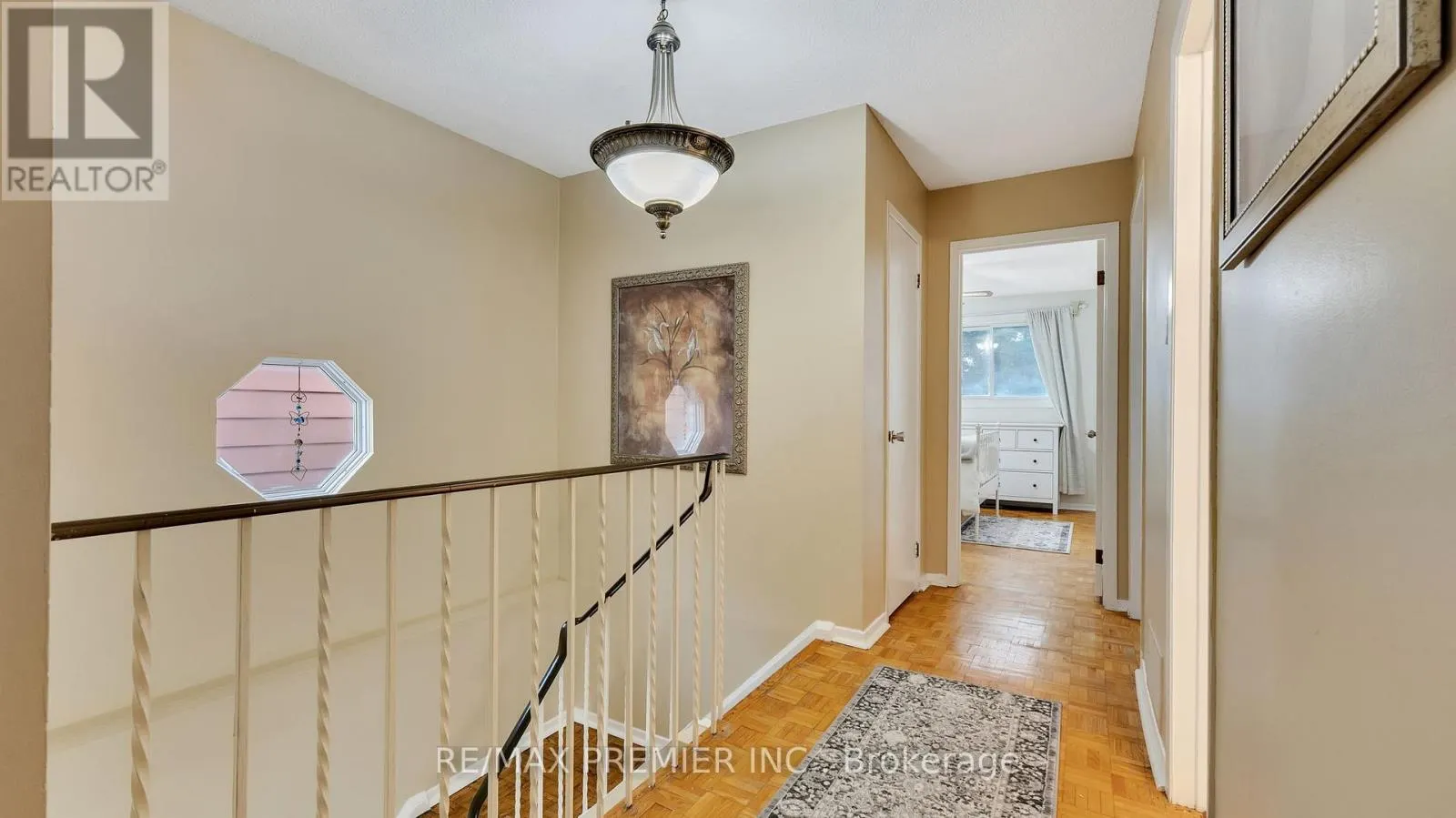 55 LOSCOMBE DRIVE