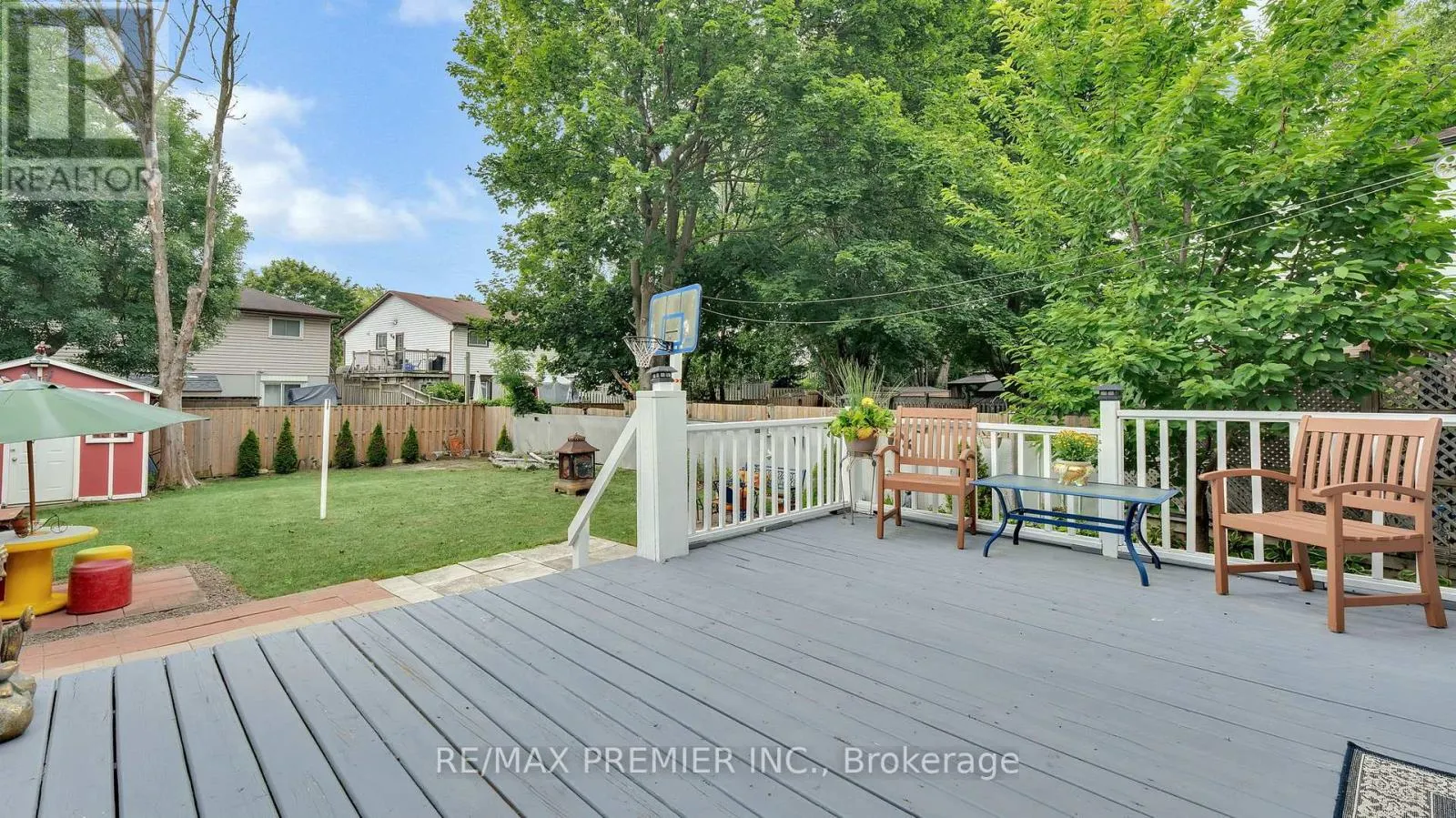 55 LOSCOMBE DRIVE