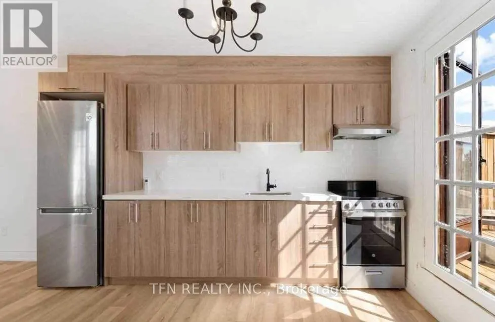 1279-1281 GERRARD STREET E