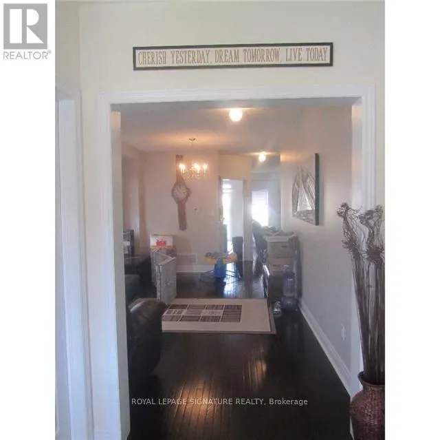 14 DEWELL CRESCENT