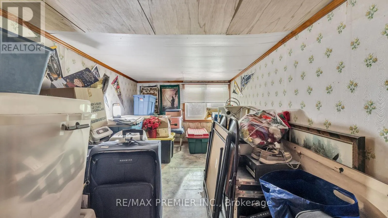 2059 MAPLE GROVE ROAD