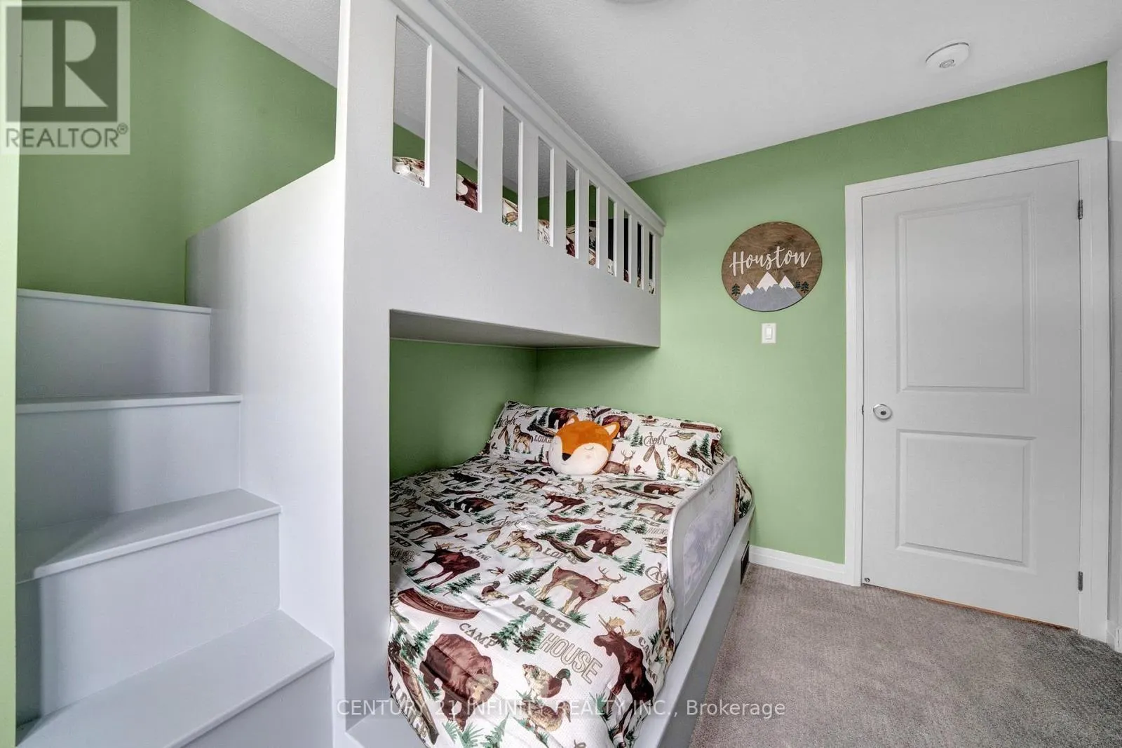 30 KING WILLIAM WAY