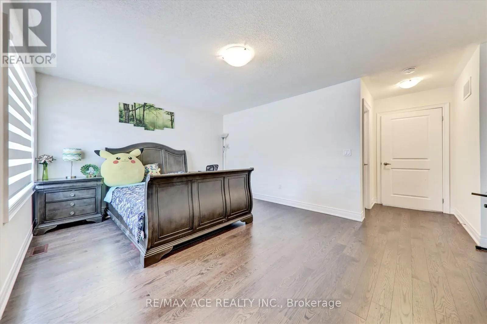 63 WAMSLEY CRESCENT