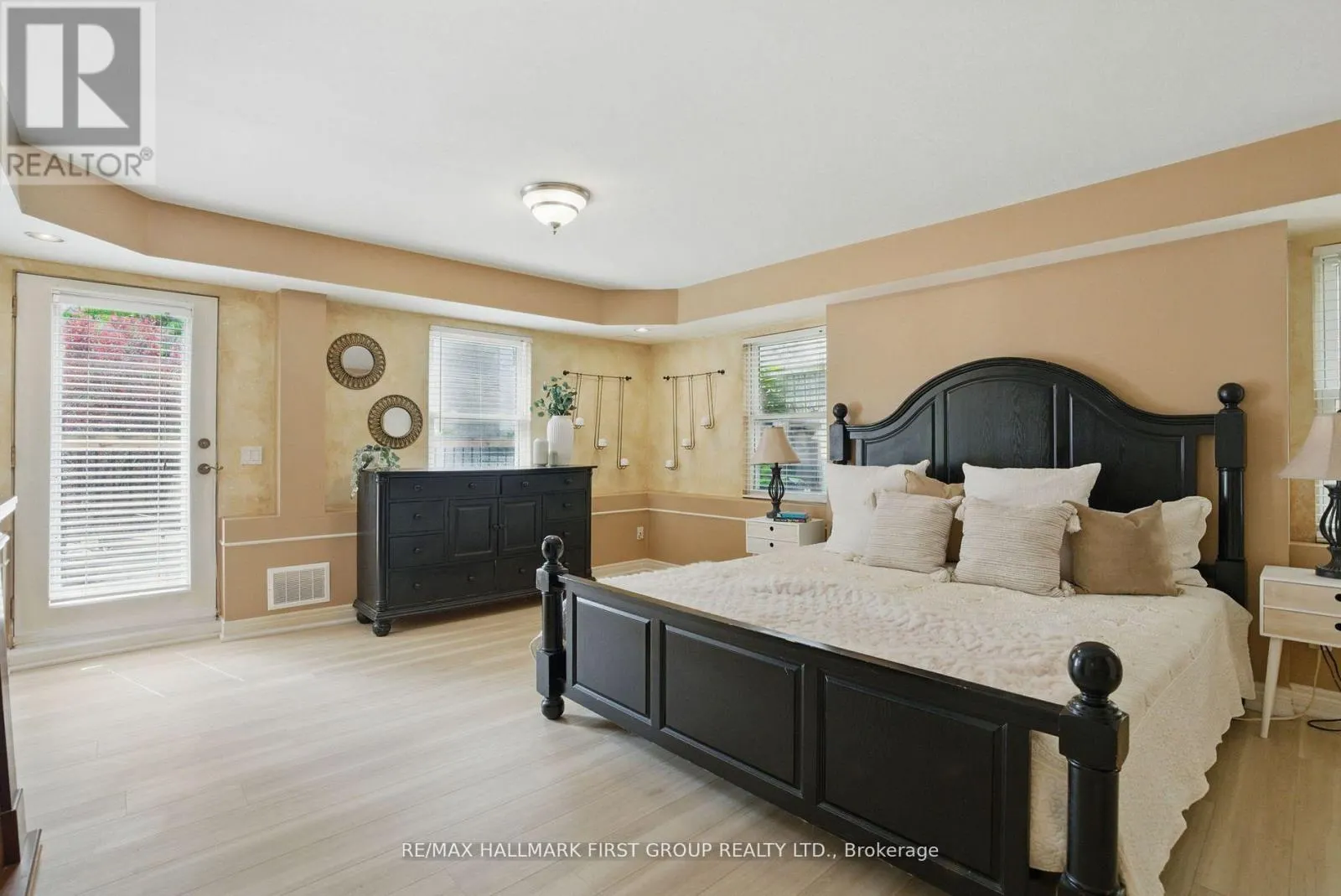 1498 OLD FOREST ROAD