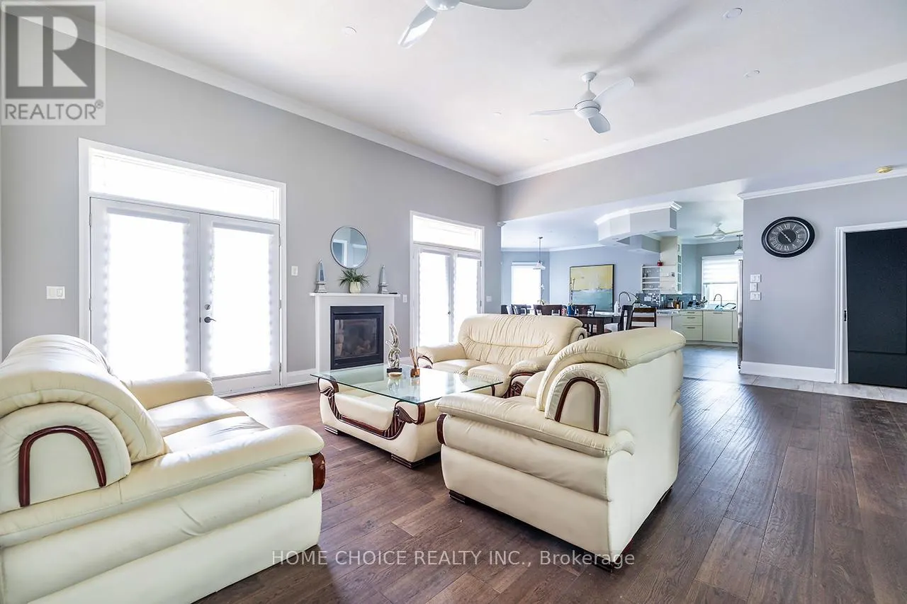 961 COATES ROAD W