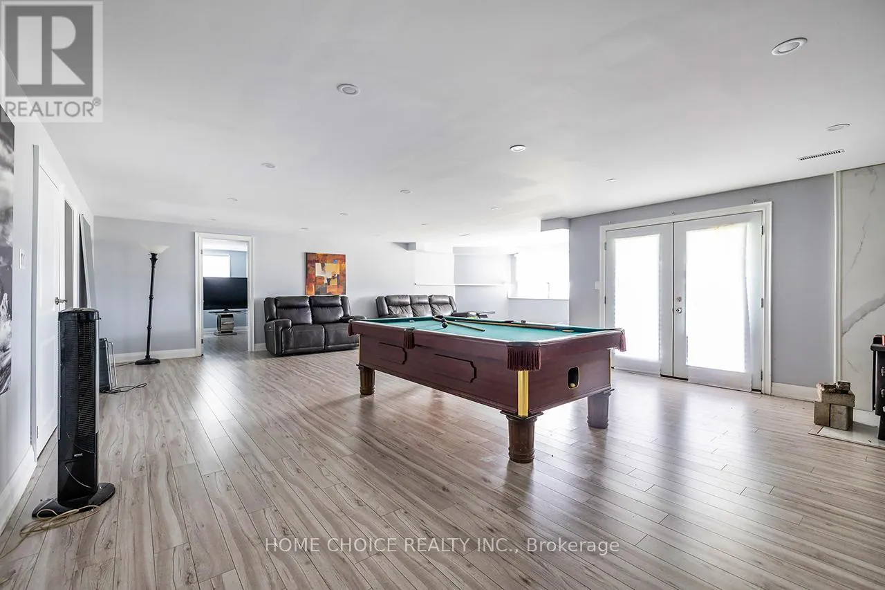 961 COATES ROAD W
