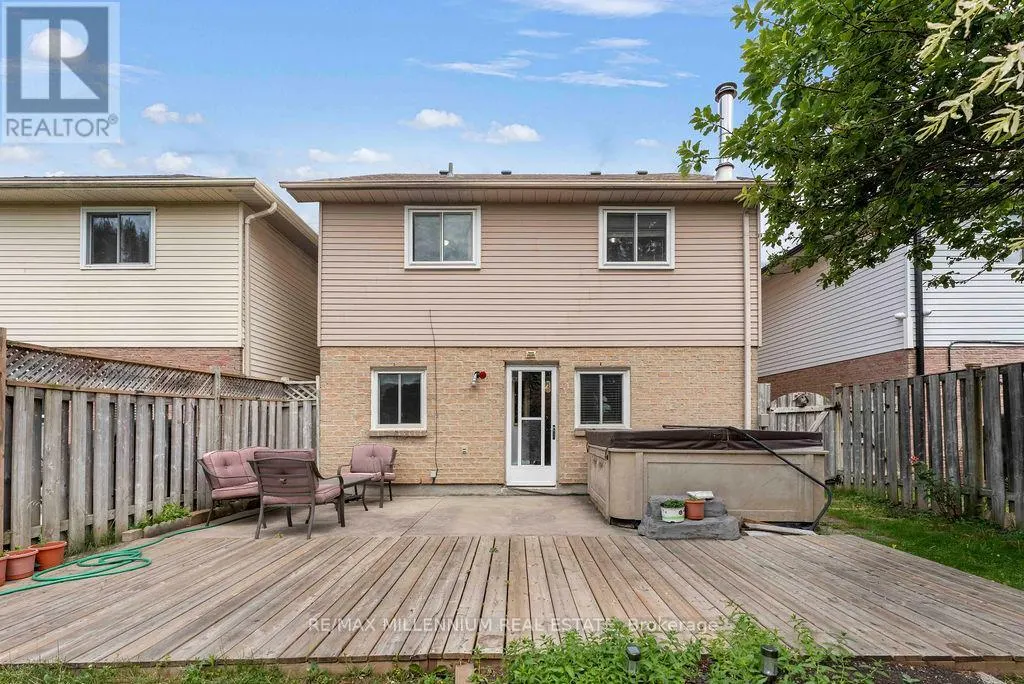 7 EMPIRE CRESCENT