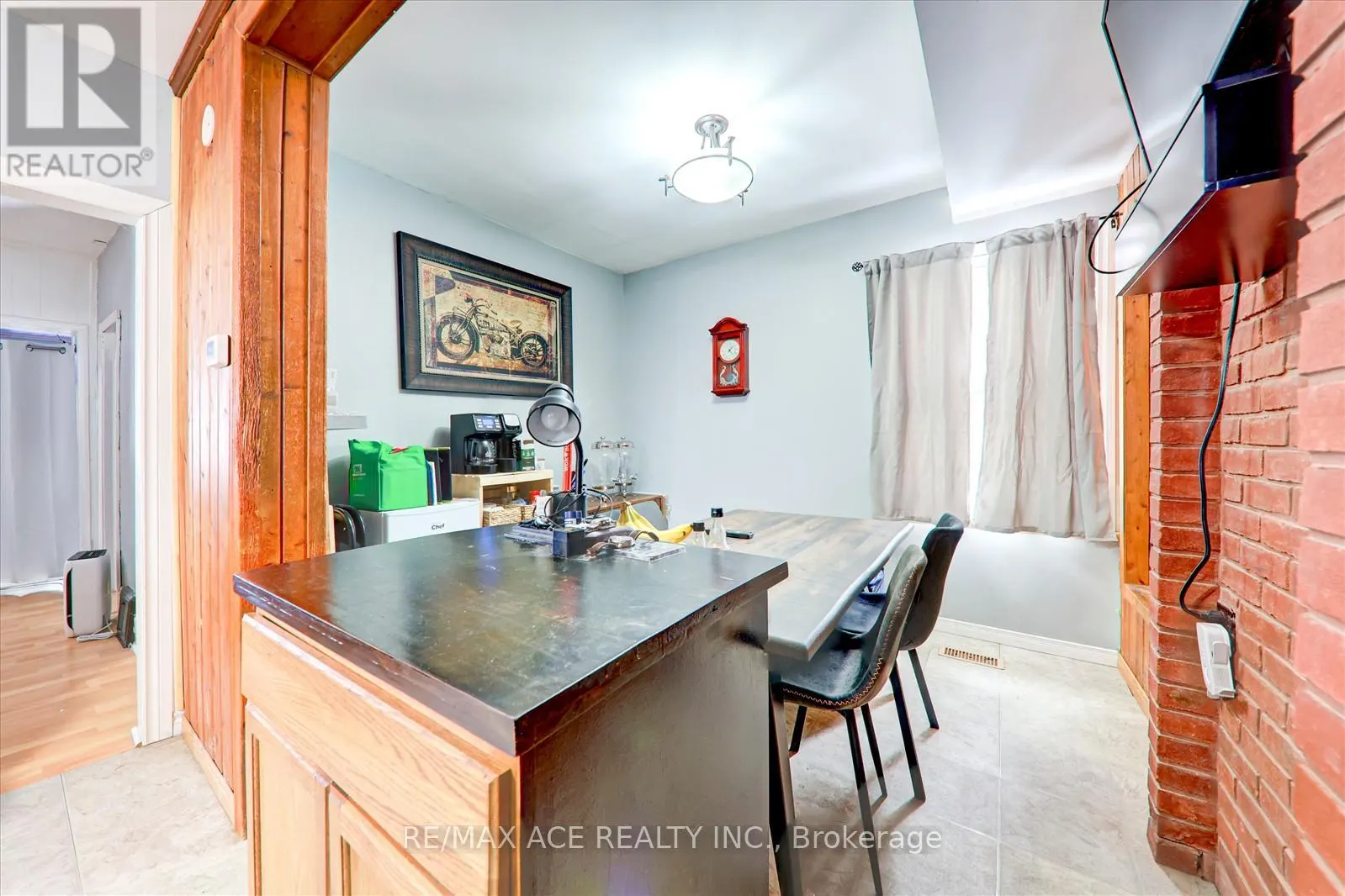 304 WEST SCUGOG LANE