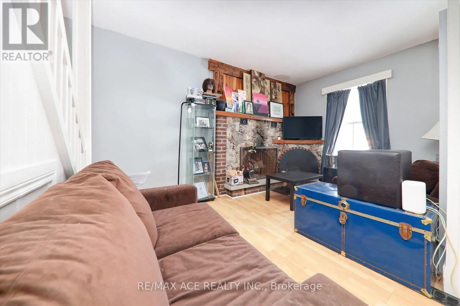 304 WEST SCUGOG LANE