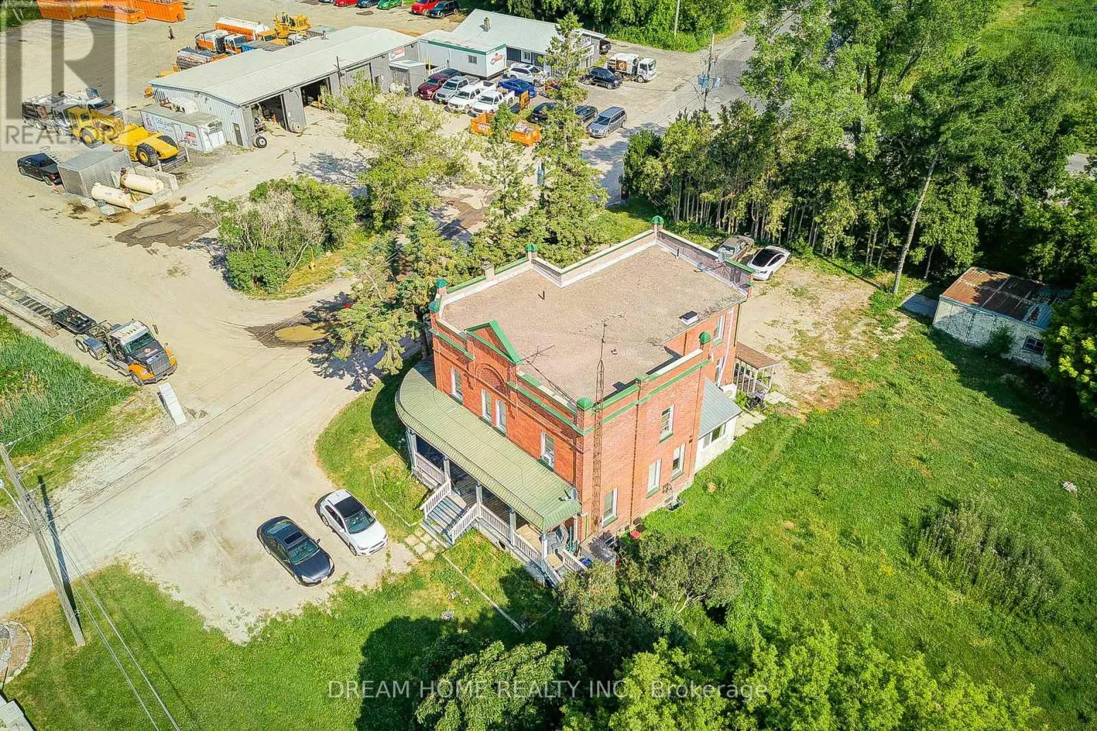 185 DUKE STREET