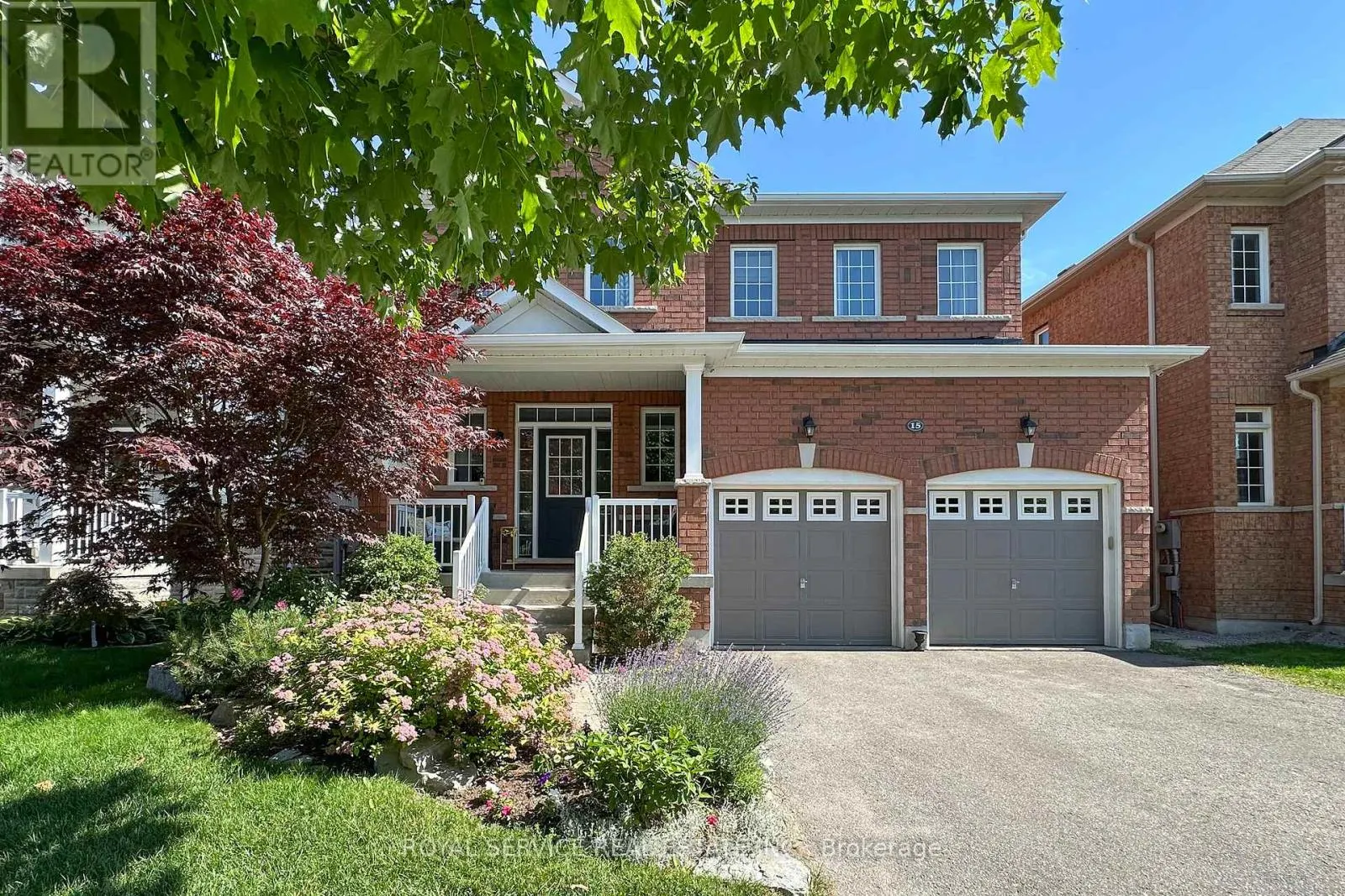 15 THOMAS WOODLOCK STREET