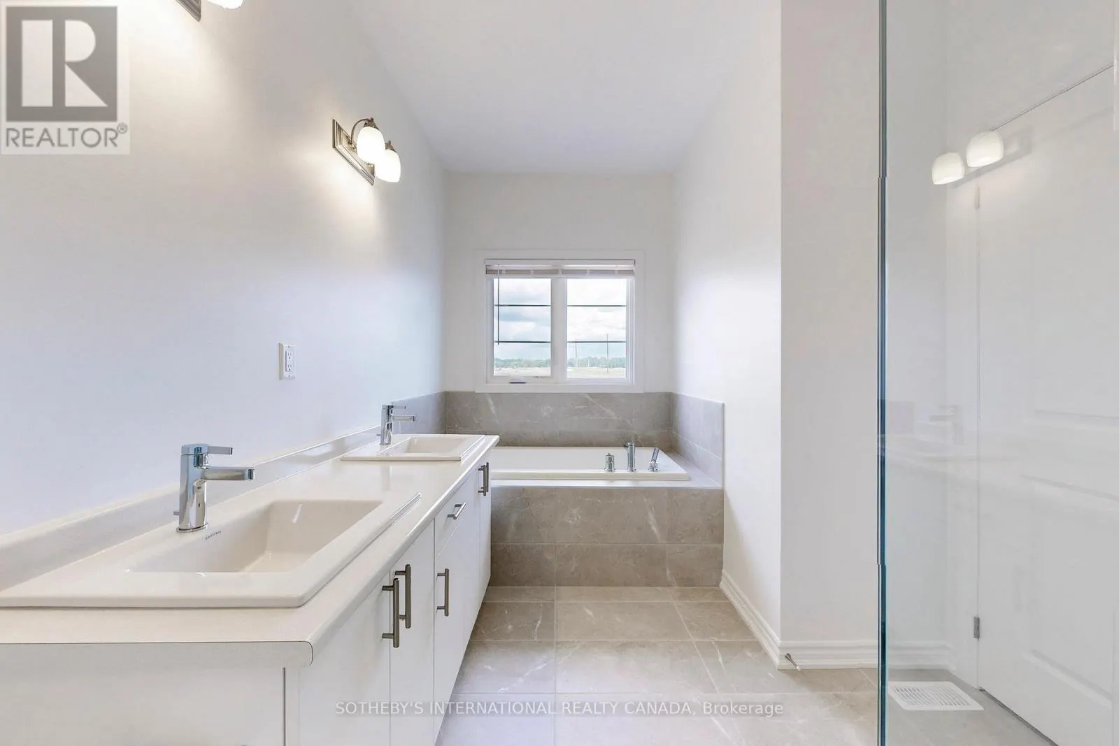 30 BRIDGELAND DRIVE S