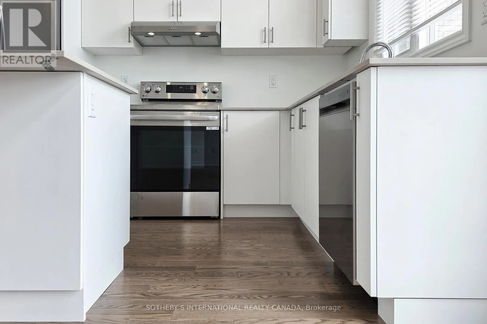 30 BRIDGELAND DRIVE S