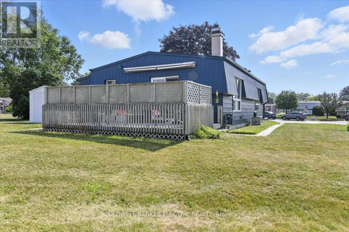 18 LOYALIST COURT