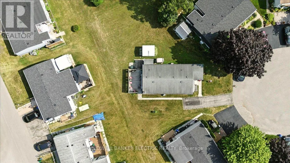 18 LOYALIST COURT