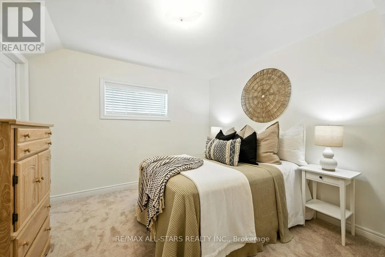89 FORESTLANE WAY