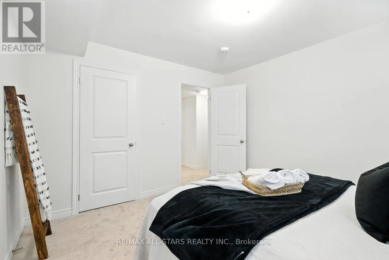 89 FORESTLANE WAY