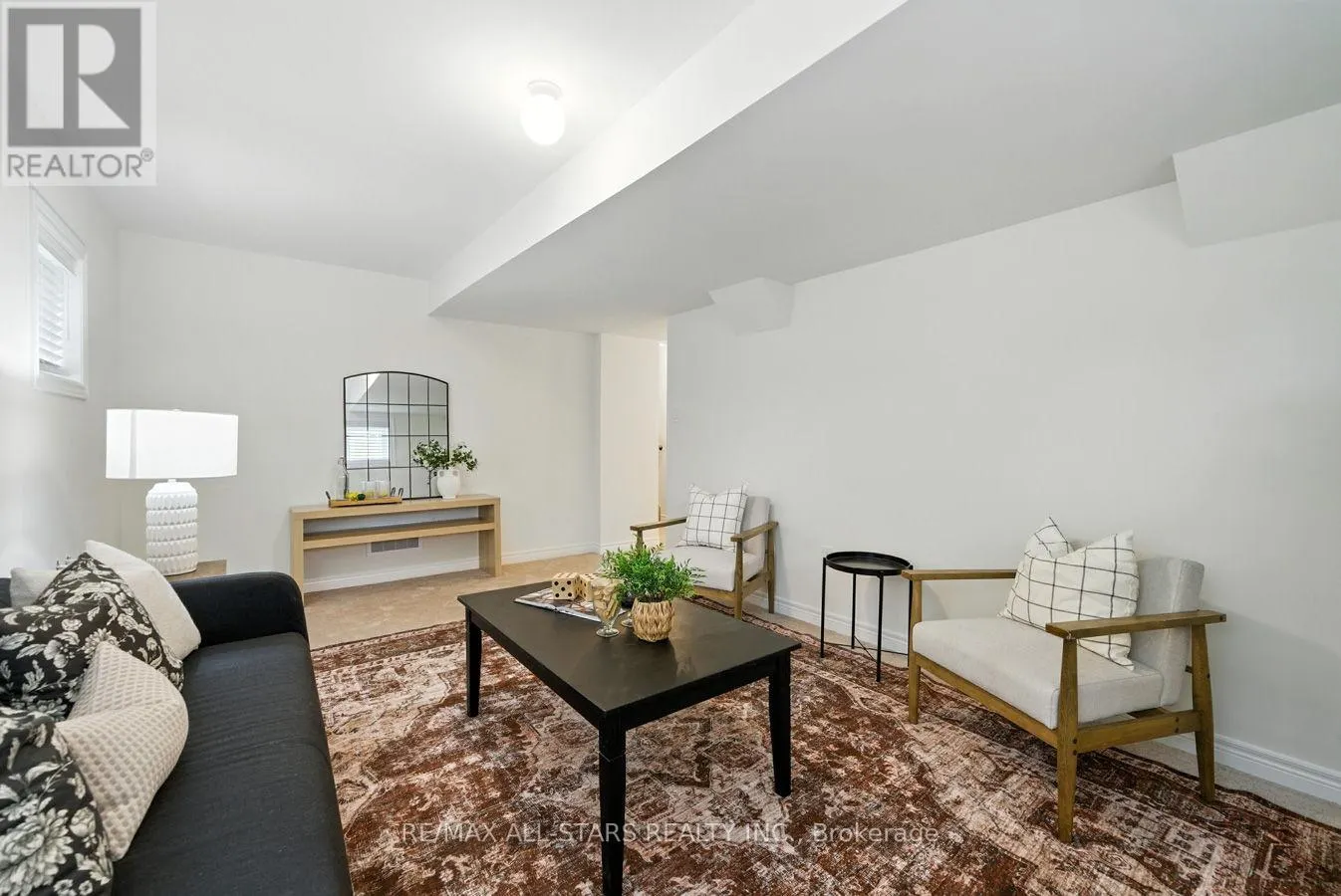 89 FORESTLANE WAY