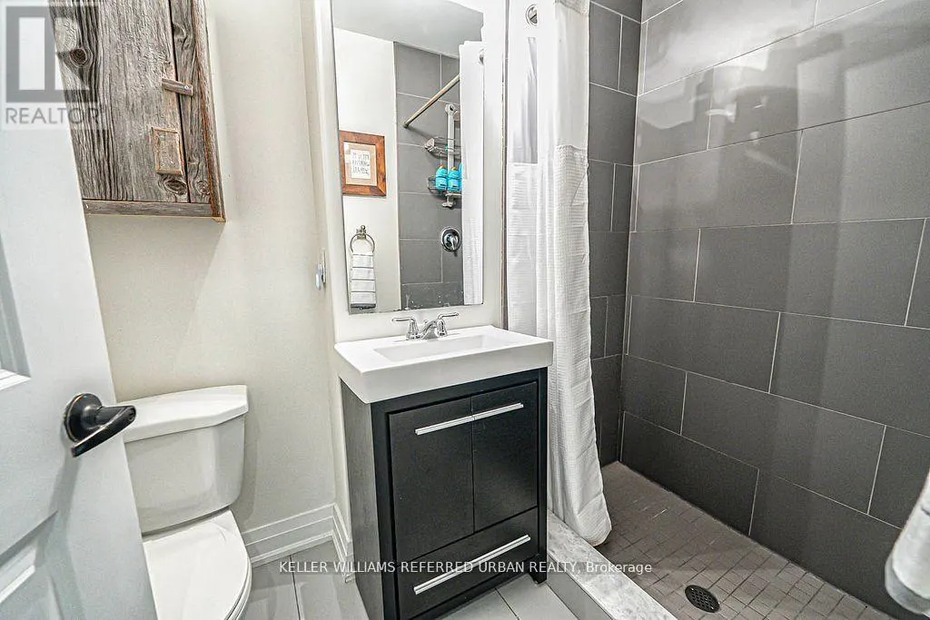 41 DONCASTER AVENUE