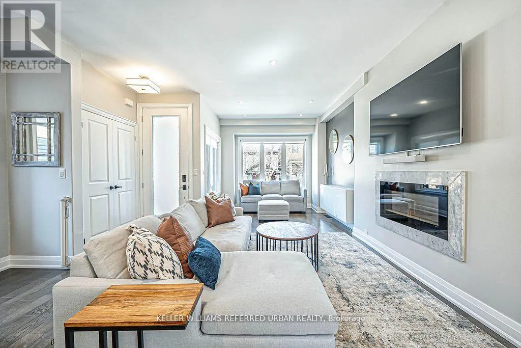 41 DONCASTER AVENUE