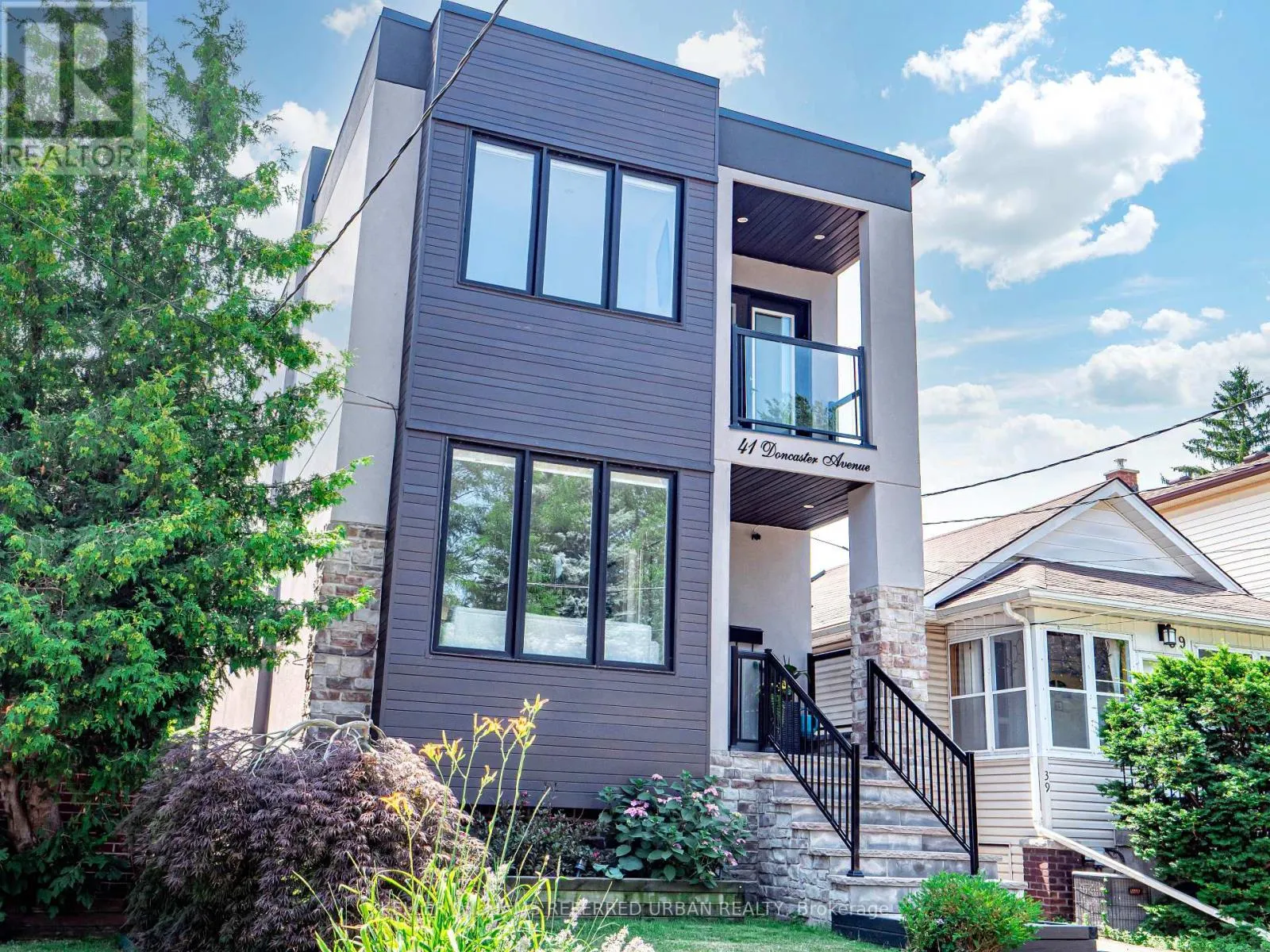 41 DONCASTER AVENUE