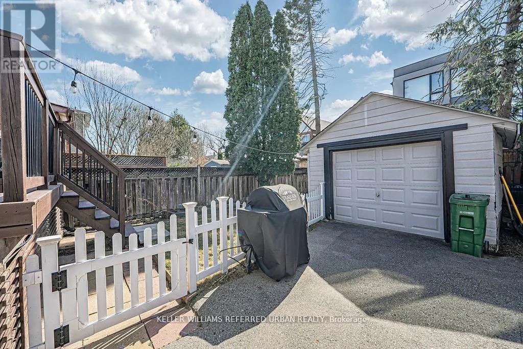 41 DONCASTER AVENUE