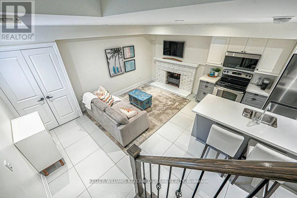 41 DONCASTER AVENUE