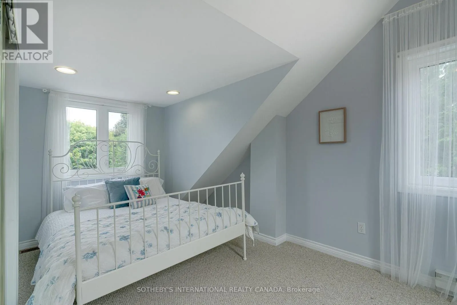 148 COLEMAN CRESCENT