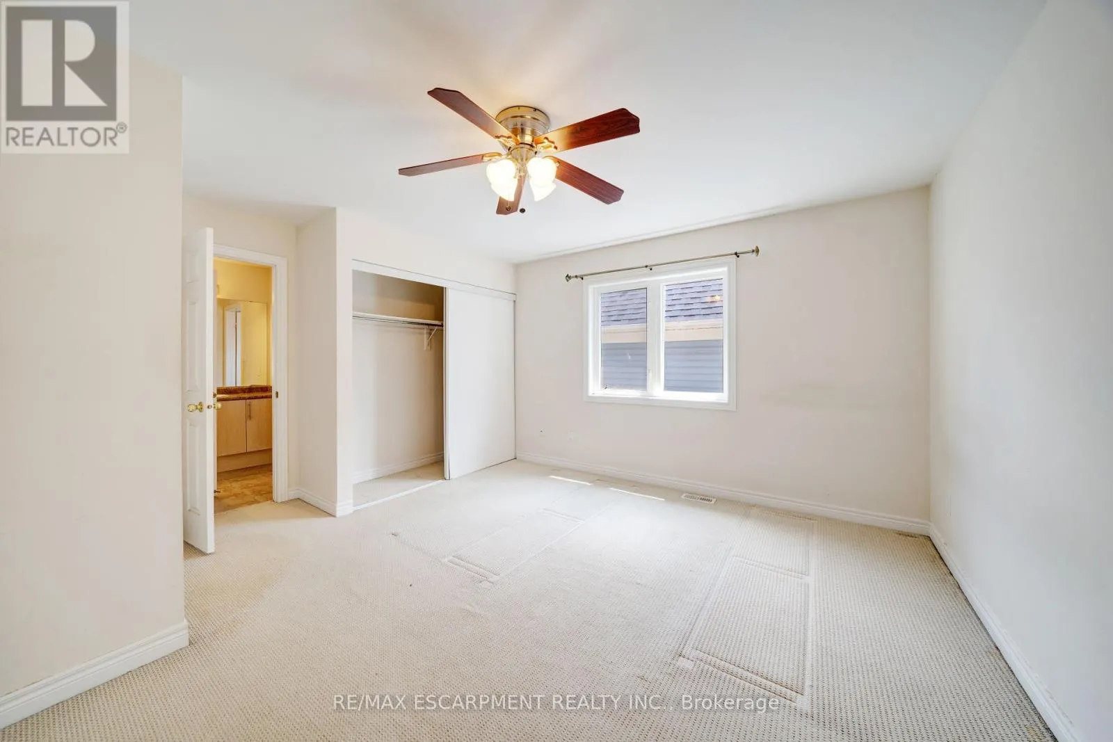 11 BELSEY LANE