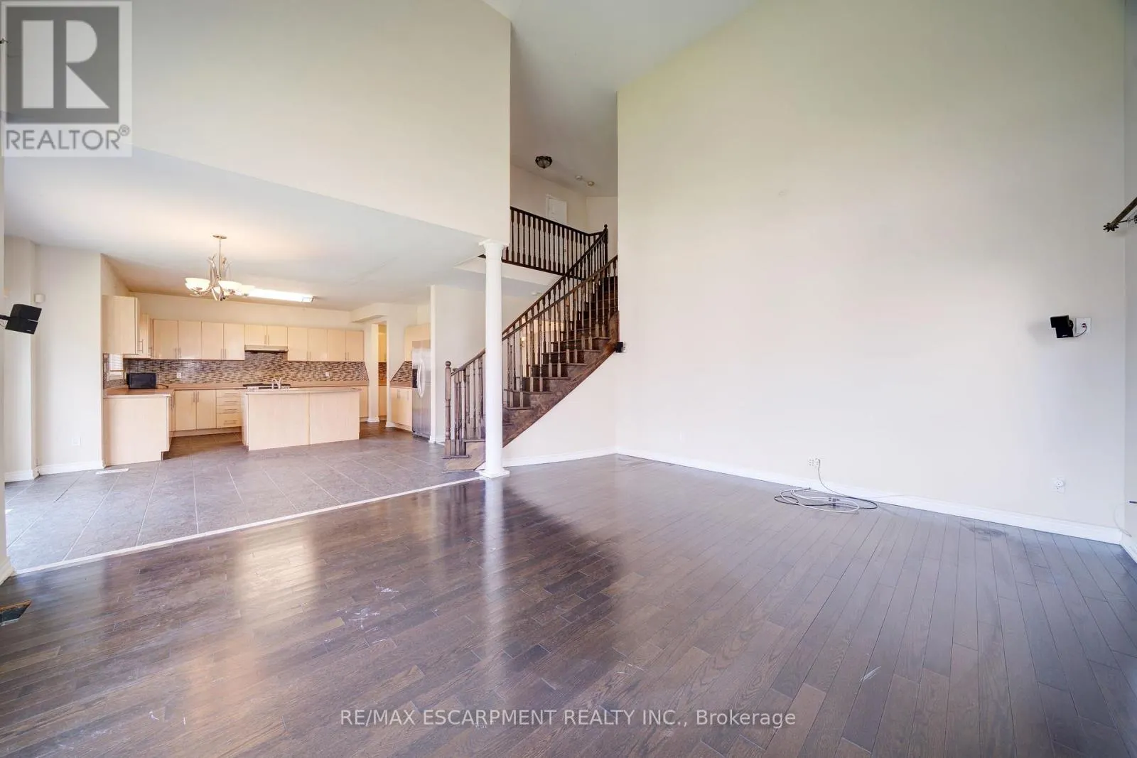 11 BELSEY LANE