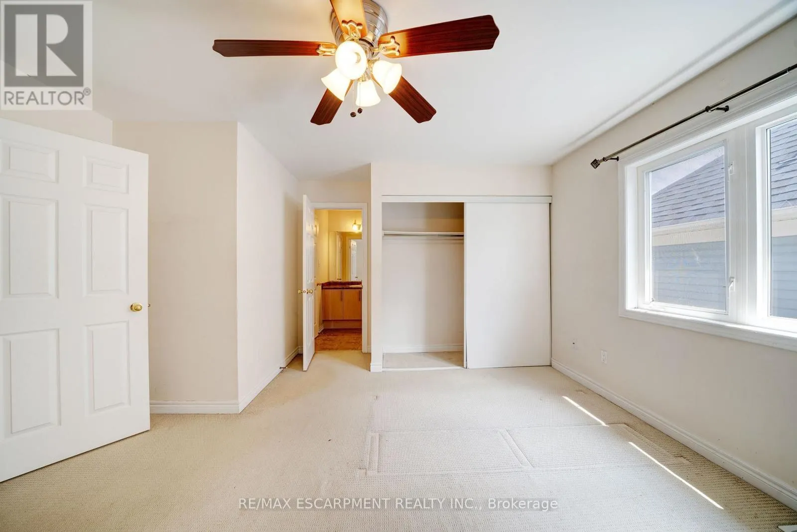 11 BELSEY LANE