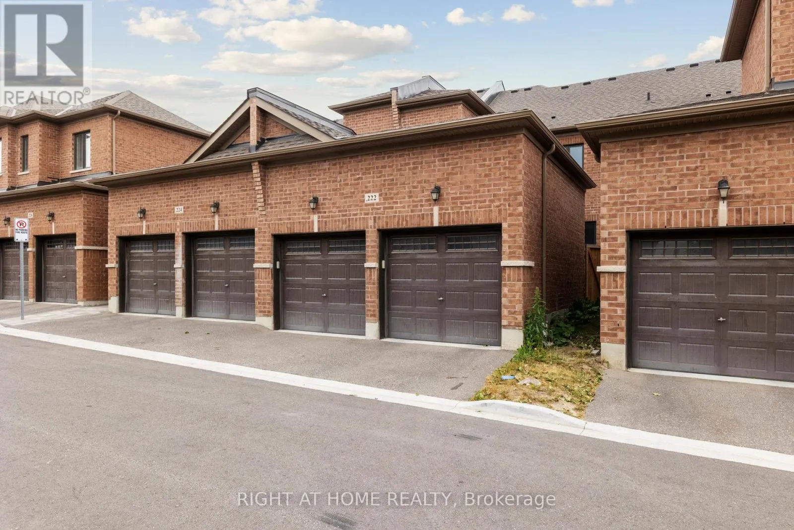 222 CORONATION ROAD