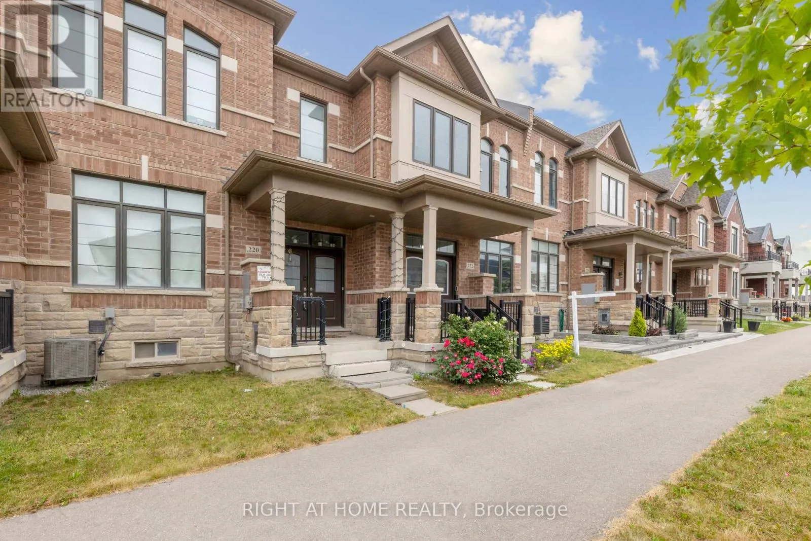 222 CORONATION ROAD