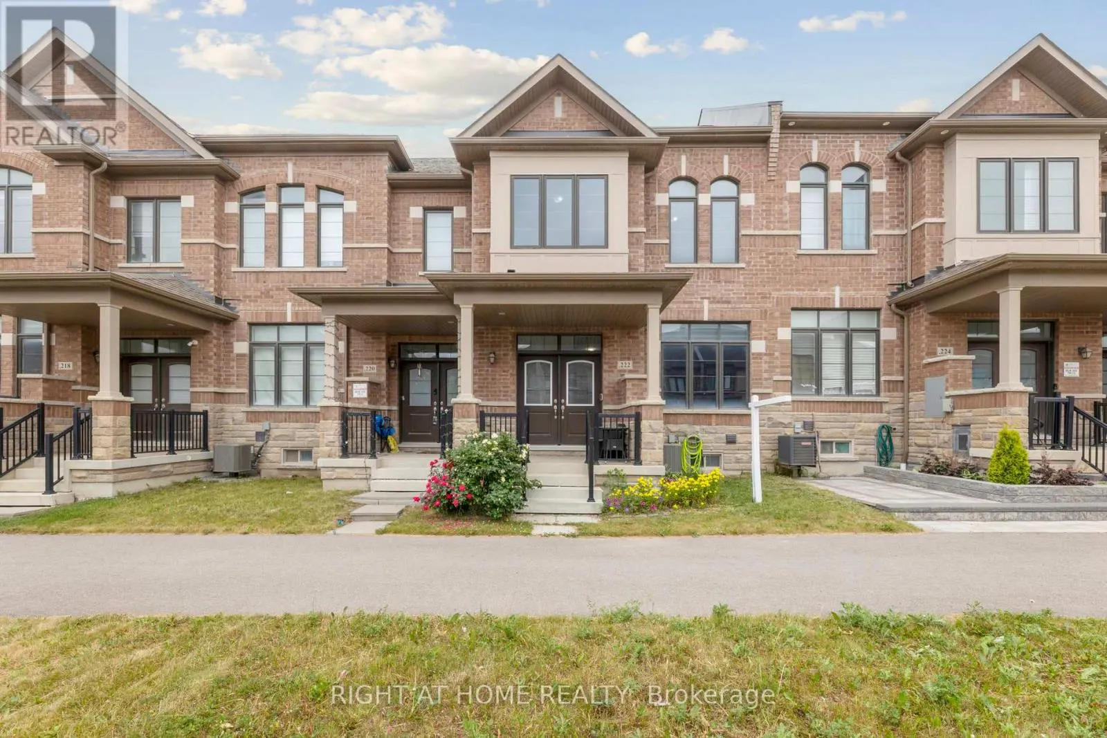 222 CORONATION ROAD